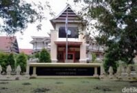 1761392197608-gedung-dprd-kabupaten-bone-1760601164920_169