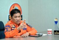 1761544312705-kepala-bpbd-sulsel-amson-padolo-1759053982310_169
