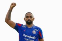 1761565562797-striker-arema-fc-dalberto-belo-tampil-begitu-impresif-di-liga-1-musim-20242025-hin_169