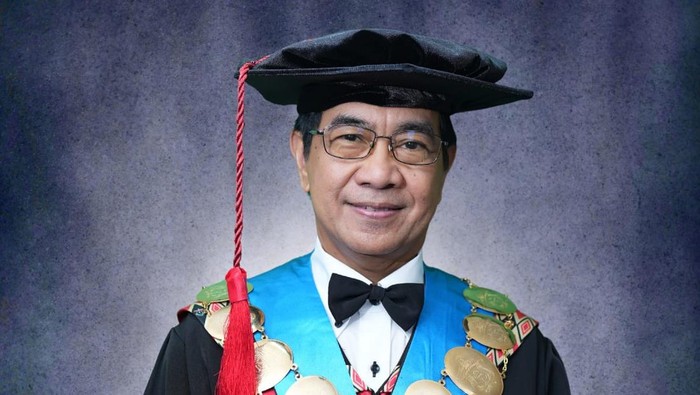 1761738388822-rektor-unhas-prof-dr-ir-jamaluddin-jompa-msc-1761728641275_169