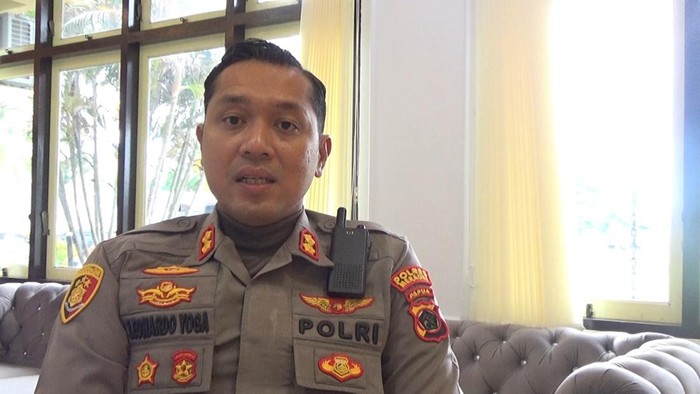 1761824926401-kapolres-merauke-akbp-leonardo-yoga-1761820945938_169