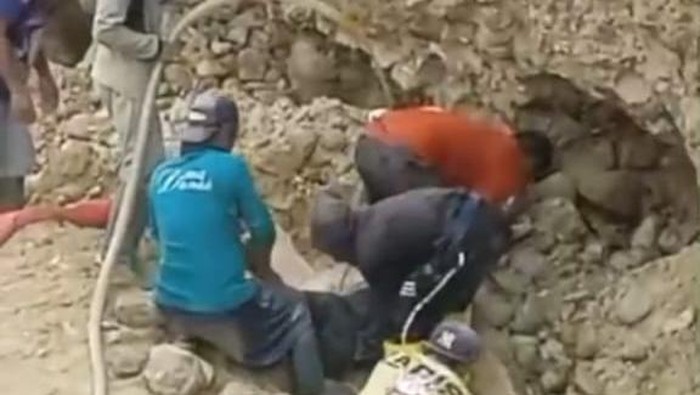 1761846741603-tambang-emas-ilegal-di-pohuwato-longsor-hingga-menimbun-2-pekerja-1761828781966_169