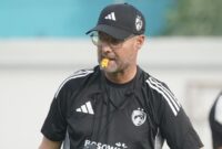 1761846859935-tomas-trucha-debut-melatih-psm-makassar-di-stadion-kalegowa-1761820172787_169