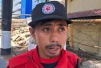1761890164301-pangkorda-dpw-fspmi-sulsel-sukri-dg-naba-saat-demo-di-balai-kota-makassar-1761802723479_169