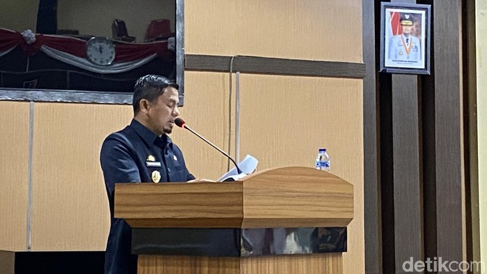 1762256998270-wali-kota-parepare-tasming-hamid-1762241862529_169