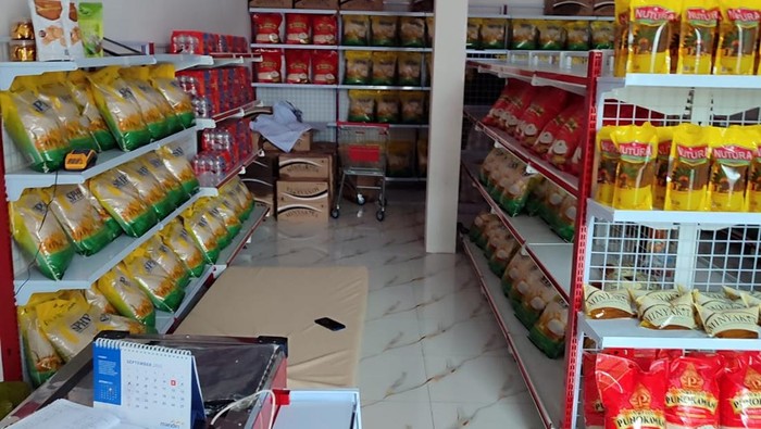 1762451440113-salah-satu-koperasi-merah-putih-yang-telah-beroperasi-di-kabupaten-takalar-1762434308295_169