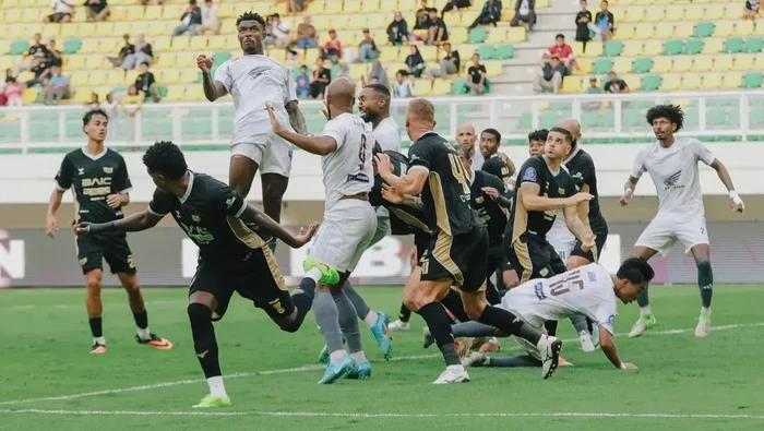 1762688561815-psm-makassar-mengalahkan-dewa-united-dengan-skor-1-0-dalam-laga-super-league-20252026-di-banten-international-stadium-1762686039355_169