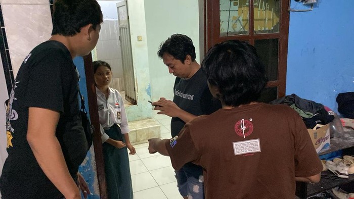 1762970208395-polisi-menemukan-pelajar-sma-di-bone-yang-diduga-korban-penculikan-1762945354419_169
