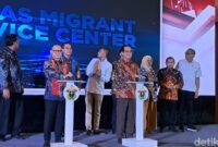 1763034451520-unhas-meresmikan-migrant-service-center-1763016938520_169