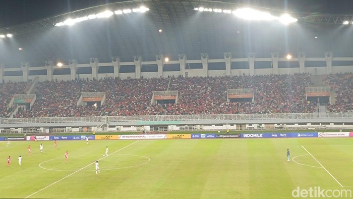 1763228530187-timnas-indonesia-u-23-vs-mali-1763213695381_169