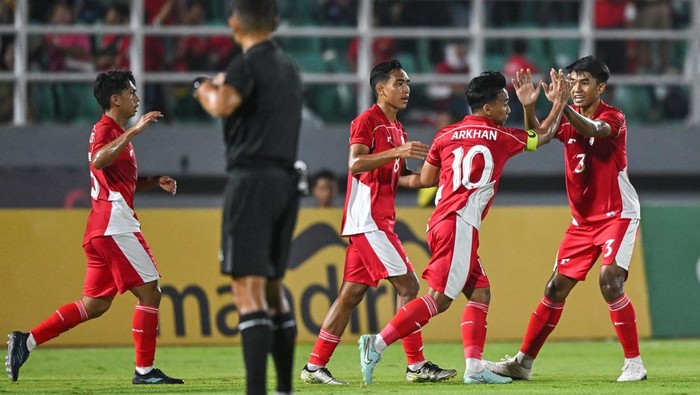 1763228778578-timnas-indonesia-u-23-lawan-makau-1757169074025_169