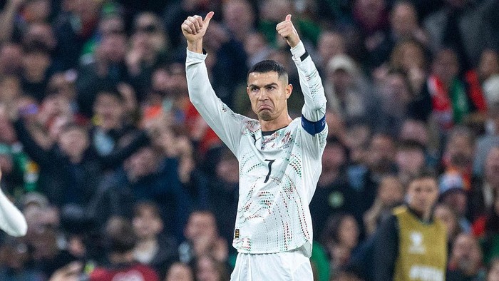 1763293253828-cristiano-ronaldo-timnas-portugal-portugal-irlandia-vs-portugal-kualifikasi-piala-dunia-2026-ronaldo-kartu-merah-1763085678160_169