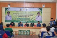 1763401838084-penyaluran-simbolis-163-ton-bibit-padi-program-mandiri-benih-di-aula-dinas-tanaman-pangan-hortikultura-perkebunan-dan-ketahana-1763380783179_169