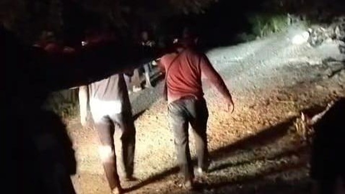 1763572003520-mamuju-1763551548337_169