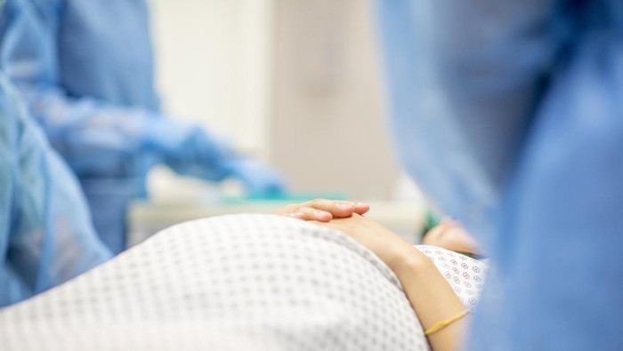 1763896000209-ilustrasi-ibu-hamil-meninggal-1744707440831_169