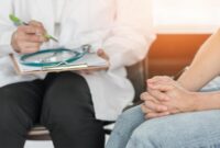 1764155209082-ilustrasi-dokter-dengan-pasien-1744783009967_169