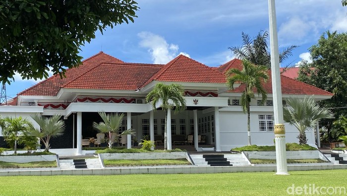 1764414369220-rujab-wali-kota-parepare-1764327141778_169