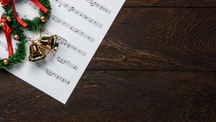 1764781665089-ilustrasi-lagu-natal-1_169