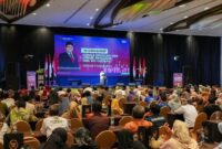 1764824854734-workshop-kepala-smk-untuk-persiapan-program-smk-go-global-di-makassar-1764807813551_169