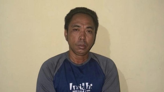 1764997593489-tampang-pria-berinisial-mw-47-pelaku-yang-menebas-istrinya-hingga-dua-jari-tangannya-terputus-di-kabupaten-sinjai-1764991796529_169