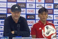 1765083953372-pelatih-psm-makassar-tomas-trucha-1765079153749_169