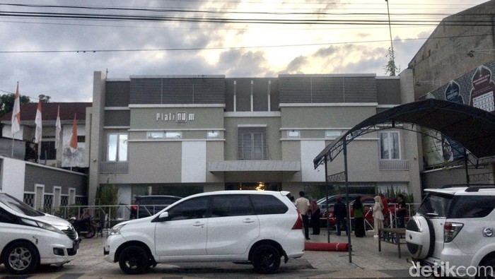 1765127180282-hotel-platinum-1765107288907_169