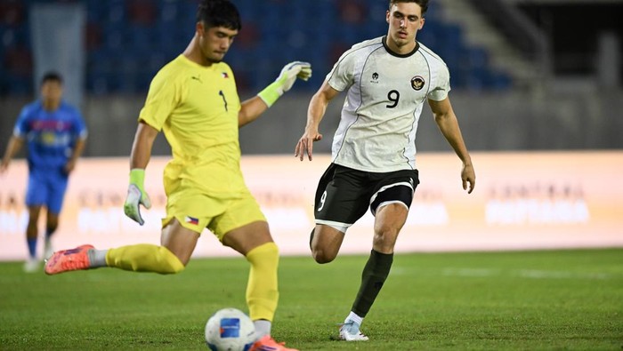 1765256803328-sea-games-2025-indonesia-melawan-filipina-1765197558364_169