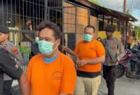 1765343203601-tampang-tersangka-sekeluarga-pembunuhan-asiten-rumah-tangga-di-manokwari-1765339473407_169