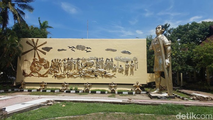 1765429641365-lokasi-pembantaian-westerling-di-kalukuang-makassar-pada-11-desember-1946-kini-menjadi-monumen-korban-40000-jiwa-khoridetiksul_169