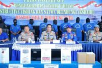 1765429650254-polda-sulsel-merilis-kasus-destructive-fishing-dan-kejahatan-terhadap-satwa-dilindungi-sepanjang-2025-1765424275000_169