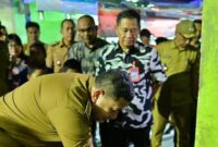 1765429658804-walkot-makassar-appi-saat-meninjau-layanan-air-bersih-di-kawasan-veteran-utara-makassar-dokumen-istimewa-1765421240779_169