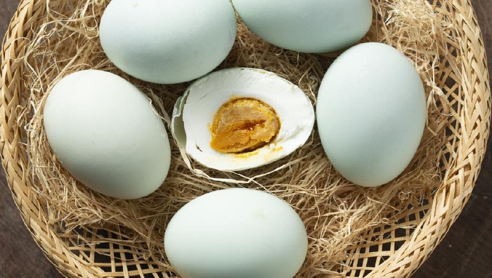 1765559181930-telur-ayam-vs-telur-bebek-mana-yang-lebih-bernutrisi-4_169