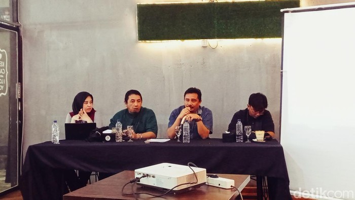 1765559186489-ombudsman-provinsi-gorontalo-menggelar-konferensi-pers-terkait-laporan-masyarakat-selama-januari-hingga-desember-2025-1765550596946_169