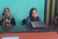 1765688745469-tangkapan-layar-pasien-yang-dalam-kondisi-lemas-ditolak-berobat-saat-datang-di-puskesmas-bontomarannu-1765686737005_169