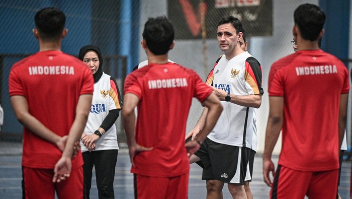 1765710373325-pemusatan-latihan-timnas-futsal-untuk-sea-games-2025-1764303066315_169