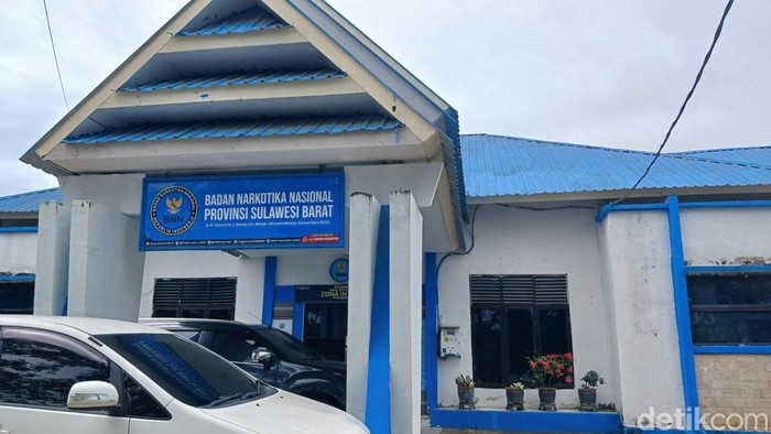 1765861612516-kantor-bnn-sulbar-1765855598736_169