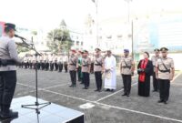 1765883186696-kapolresta-manado-kombes-irham-halid-memimpin-sertijab-2-kapolsek-dan-3-kasat-yang-baru-1765872291092_169