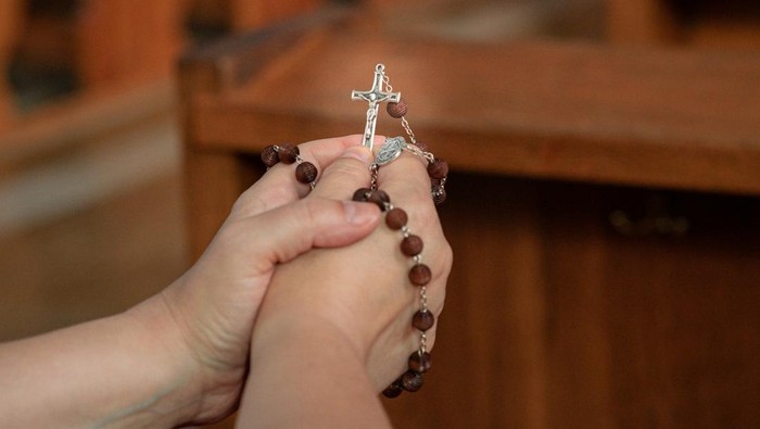 1766034435320-doa-rosario-1759818688985_169