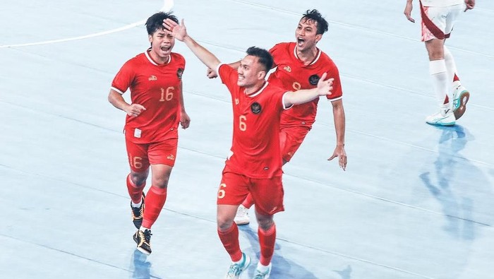 1766077643297-timnas-futsal-indonesia-di-4-nations-world-series-2025_169