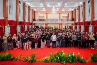 1766099103350-gubernur-sulsel-andi-sudirman-sulaiman-menerima-tim-medis-yang-telah-menjalankan-misi-kemanusiaan-di-aceh-1766072460685_169