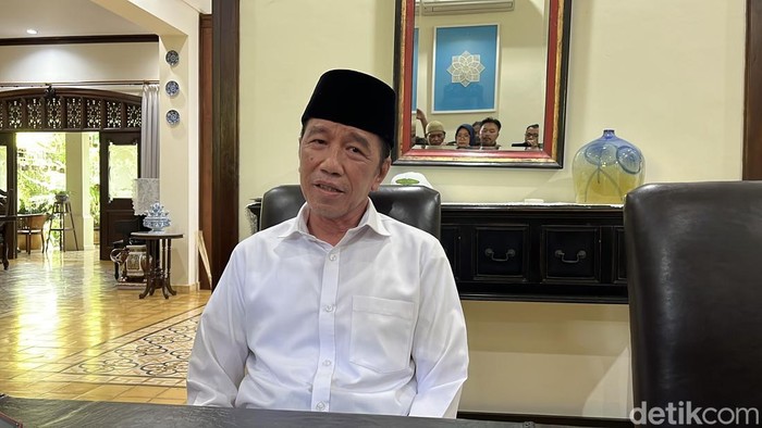 1766315169875-jokowi-1758875564247_169