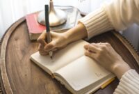 1767028002439-ilustrasi-menulis-1764722416339_169