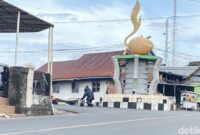 1767352090235-tim-gegana-diturunkan-mengamankan-ransel-mencurigakan-di-tugu-tunas-kelapa-parepare-1767343688782_169