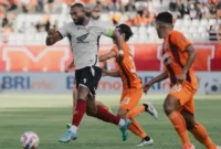 1767373590677-psm-makassar-tertinggal-0-1-dari-borneo-fc-samarinda-di-babak-pertama-1744967884253_169