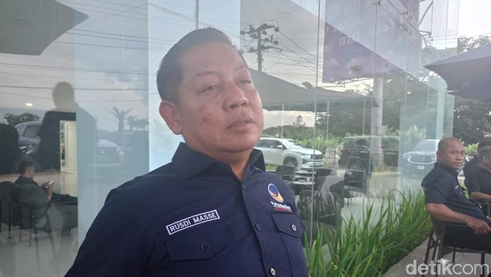 1767805609355-ketua-dpw-nasdem-sulsel-rusdi-masse-mappasessu_169