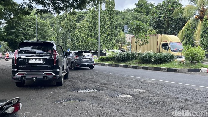 1768280861909-kondisi-jalan-perintis-kemerdekaan-makassar-1768198340385_169