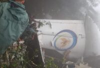 1769080009785-penampakan-ekor-pesawat-atr-42-500-yang-ditemukan-di-lereng-gunung-bulusaraung-pangkep-dokumen-istimewa-1768980230156_169