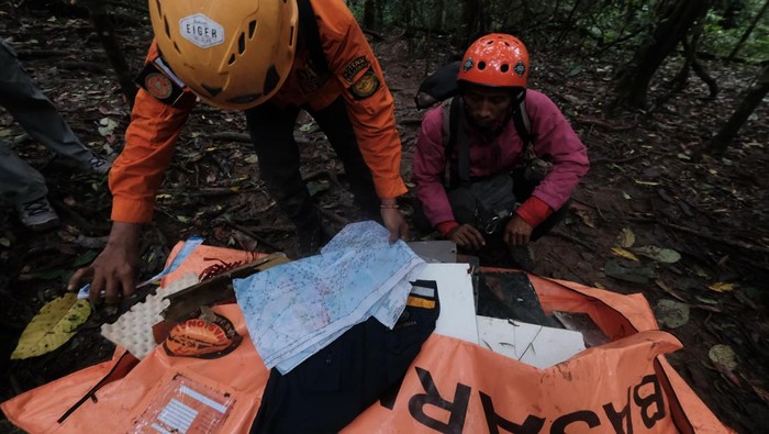 1769231228026-operasi-sar-pesawat-atr-terkendala-cuaca-medan-sulit-gunung-bulusaraung-1768820025524_169